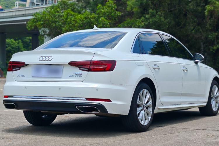 Used Audi A4L 2019 40 TFSI Ambition China VI Exterior 5