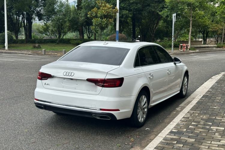 Used Audi A4L 2019 40 TFSI Ambition China VI Exterior 6