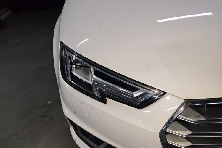 Used Audi A4L 2019 40 TFSI Fashion Edition China VI Emission Standard Exterior 6