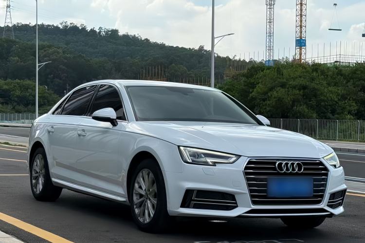 Used Audi A4L 2019 40 TFSI Ambition China VI Exterior 6
