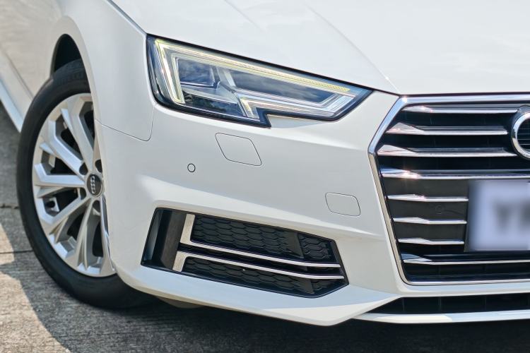 Used Audi A4L 2019 40 TFSI Ambition China VI Exterior 7