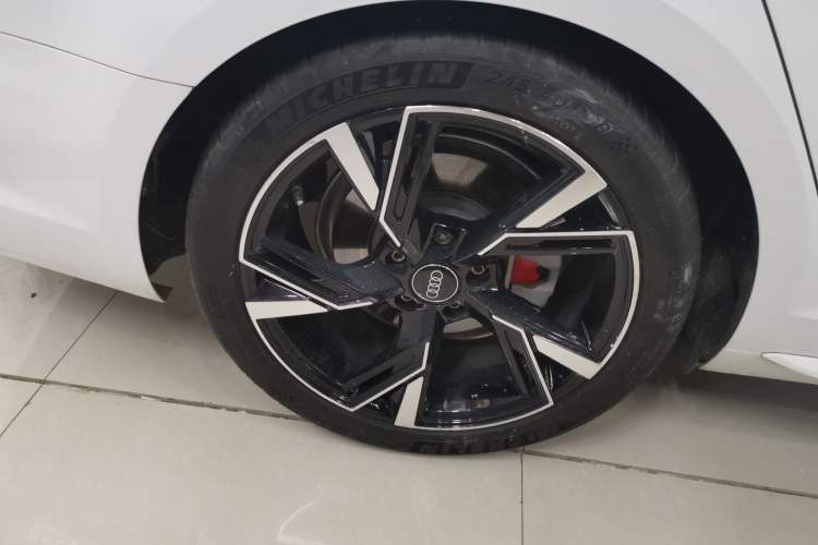Used Audi A4L 2019 40 TFSI Ambition China VI Exterior 8