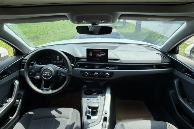 Used Audi A4L 2019 40 TFSI Ambition China VI Exterior 8