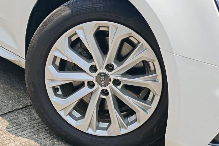 Used Audi A4L 2019 40 TFSI Ambition China VI Exterior 8