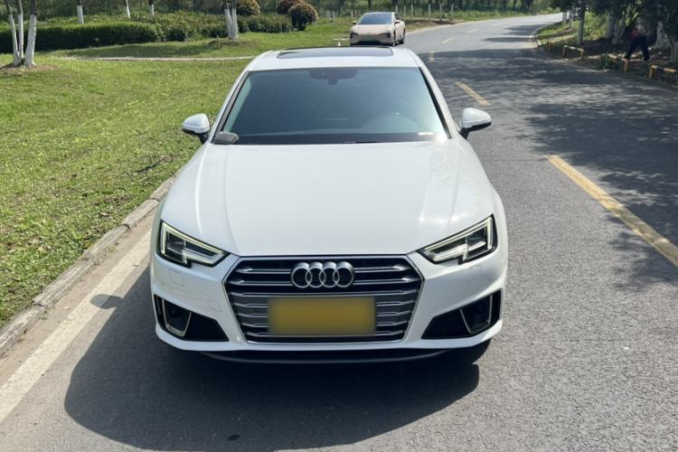 Used Audi A4L 2019 40 TFSI Fashion Edition China VI Emission Standard Exterior 9