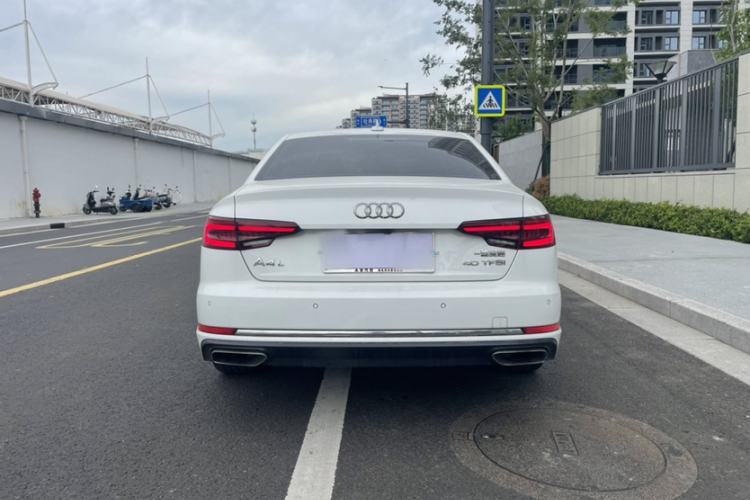 Used Audi A4L 2019 40 TFSI Ambition China VI Exterior 9