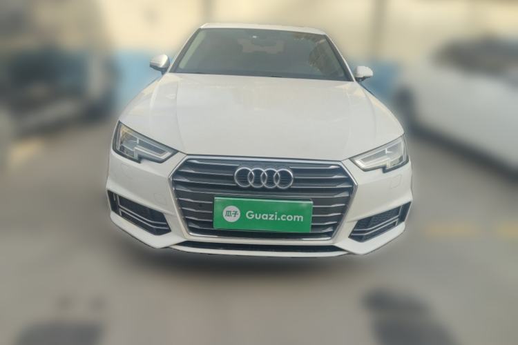 Used Audi A4L 2019 40 TFSI Ambition China VI Front