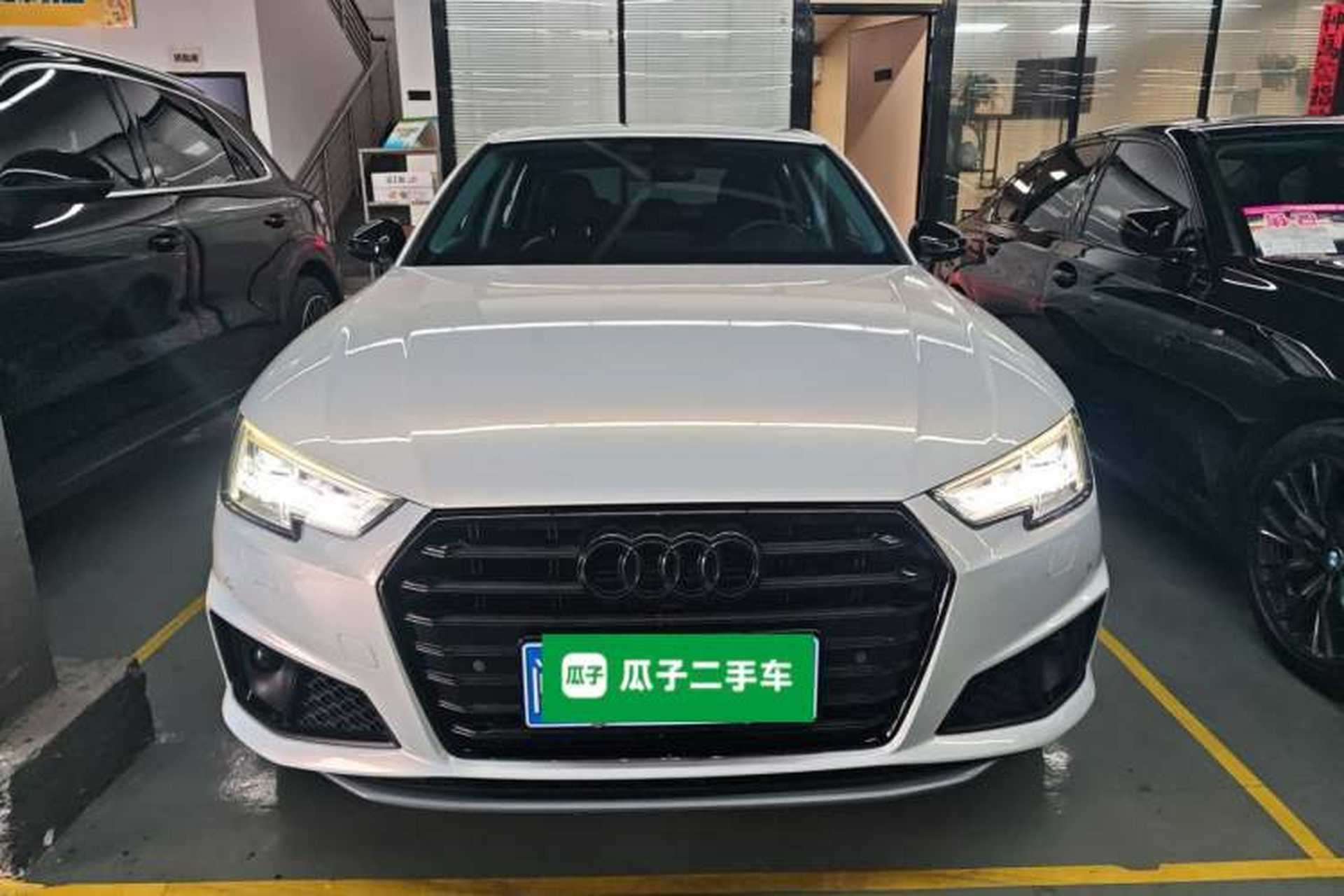 Used Audi A4L 2019 40 TFSI Fashion Edition China VI Emission Standard Front