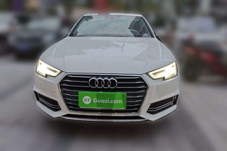 Used Audi A4L 2019 40 TFSI Ambition China VI Front