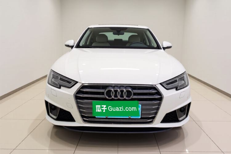 Used Audi A4L 2019 40 TFSI Fashion Edition China VI Emission Standard Front