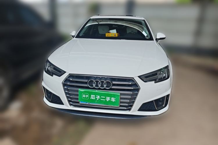 Used Audi A4L 2019 40 TFSI Fashion Edition China VI Emission Standard Front