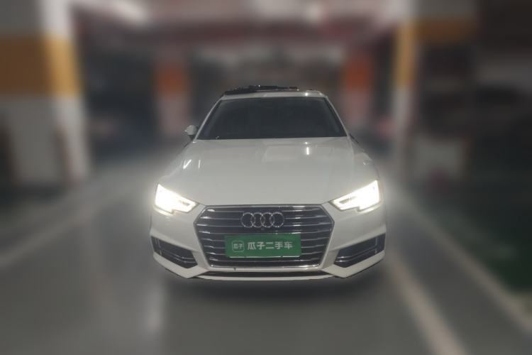 Used Audi A4L 2019 40 TFSI Ambition China VI Front