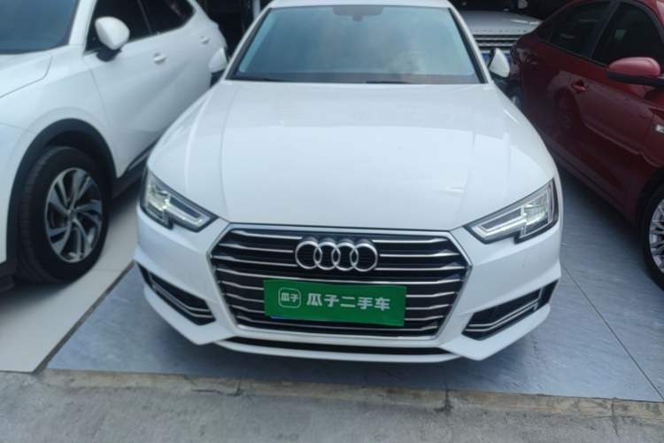 Used Audi A4L 2019 40 TFSI Ambition China VI Front