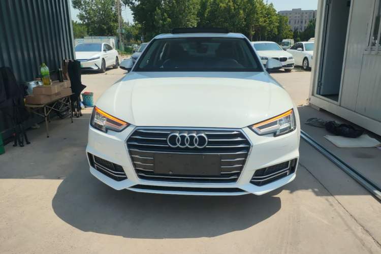 Used Audi A4L 2019 40 TFSI Ambition China VI Front