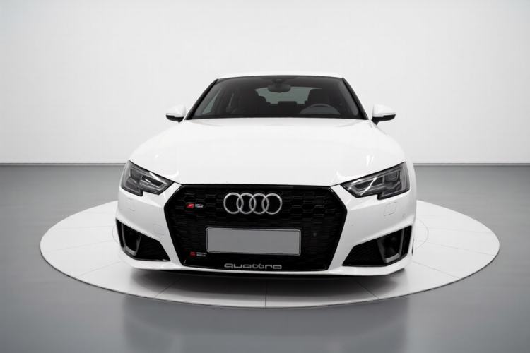 Used Audi A4L 2019 40 TFSI Fashion Edition China VI Emission Standard Front
