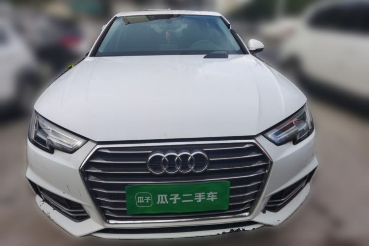 Used Audi A4L 2019 40 TFSI Ambition China VI Front
