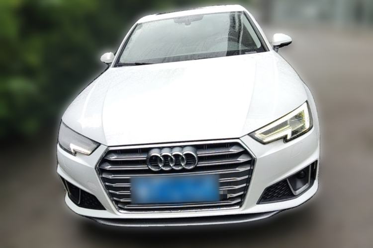 Used Audi A4L 2019 40 TFSI Fashion Edition China VI Emission Standard Front