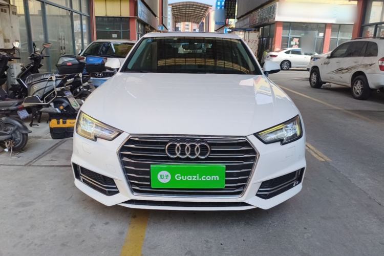 Used Audi A4L 2019 40 TFSI Ambition China VI Front