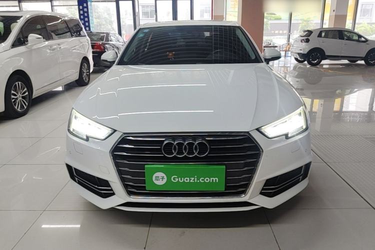 Used Audi A4L 2019 40 TFSI Ambition China VI Front