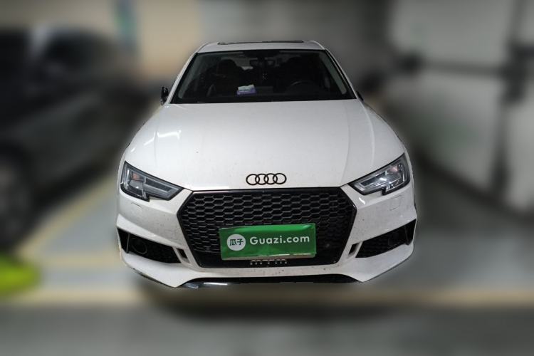 Used Audi A4L 2019 40 TFSI Fashion Edition China VI Emission Standard Front
