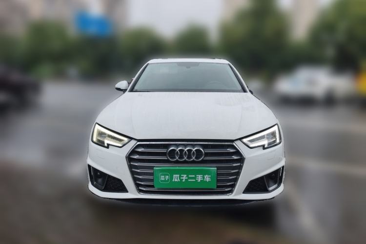 Used Audi A4L 2019 40 TFSI Fashion Edition China VI Emission Standard Front