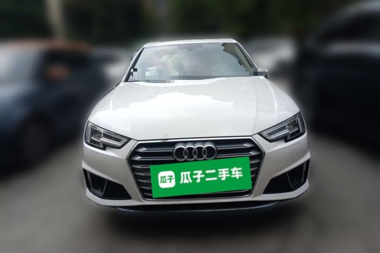 Used Audi A4L 2019 40 TFSI Fashion Edition China VI Emission Standard Front