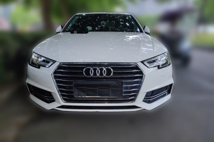 Used Audi A4L 2019 40 TFSI Ambition China VI Front