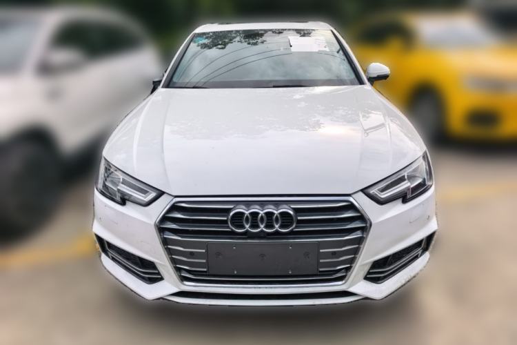 Used Audi A4L 2019 40 TFSI Ambition China VI Front