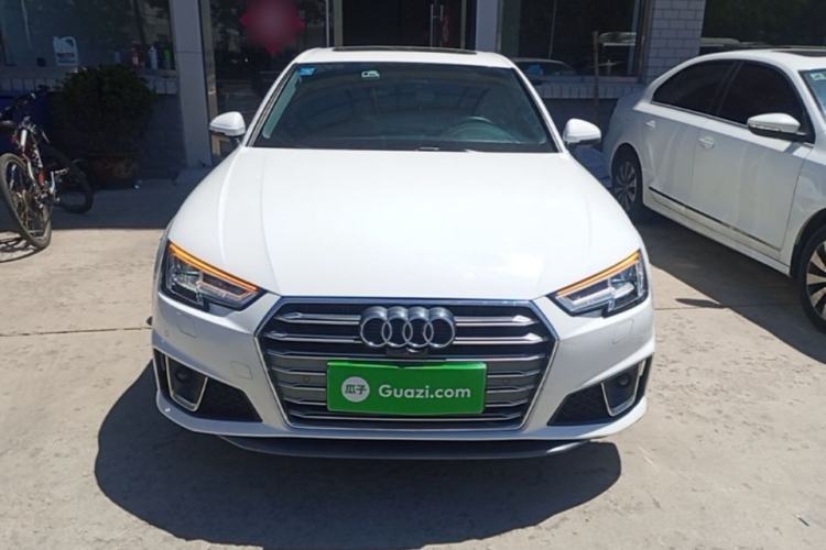 Used Audi A4L 2019 40 TFSI Fashion Edition China VI Emission Standard Front