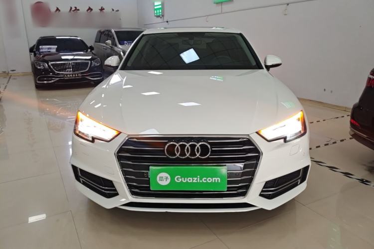 Used Audi A4L 2019 40 TFSI Ambition China VI Front