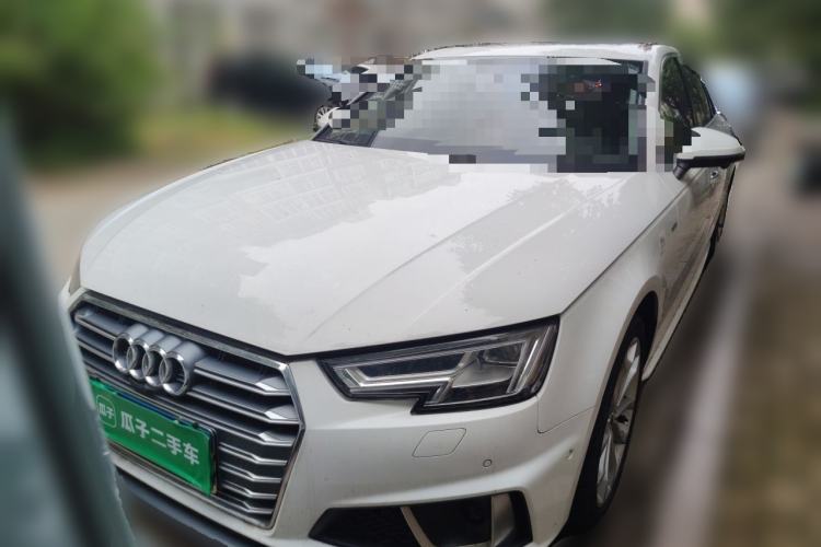 Used Audi A4L 2019 40 TFSI Fashion Edition China VI Emission Standard Front
