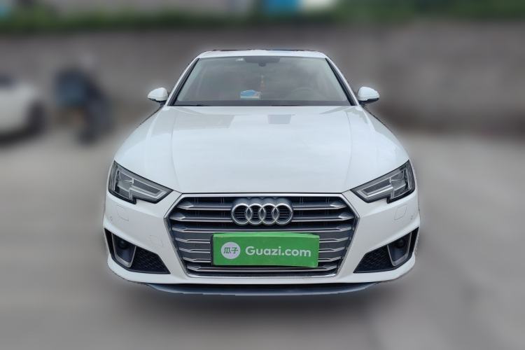 Used Audi A4L 2019 40 TFSI Fashion Edition China VI Emission Standard Front