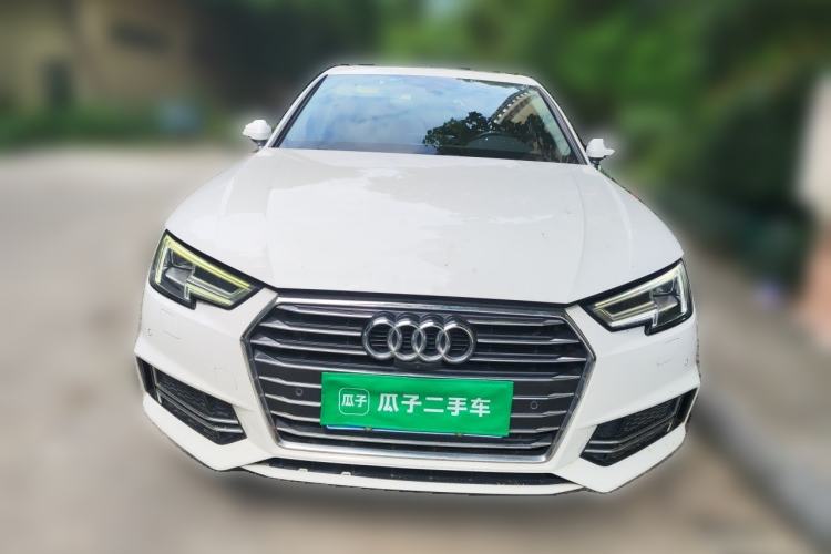 Used Audi A4L 2019 40 TFSI Ambition China VI Front