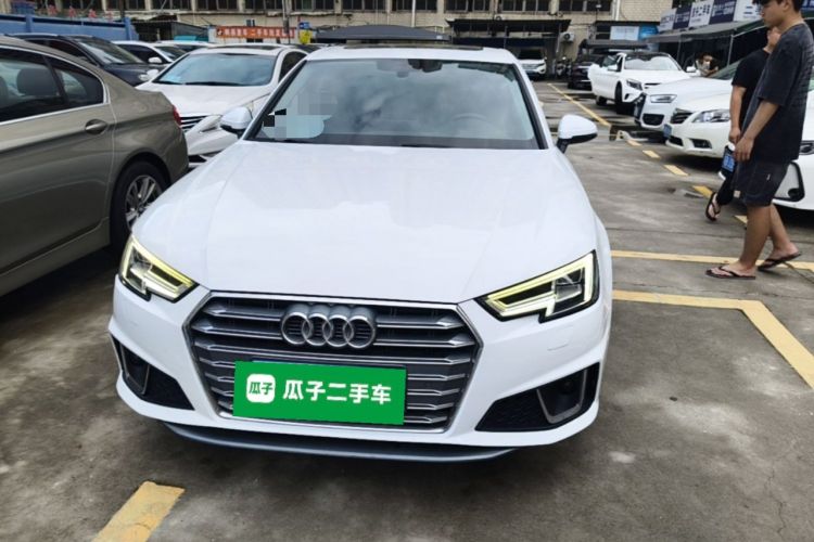 Used Audi A4L 2019 40 TFSI Fashion Edition China VI Emission Standard Front