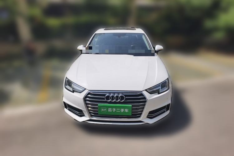 Used Audi A4L 2019 40 TFSI Ambition China VI Front