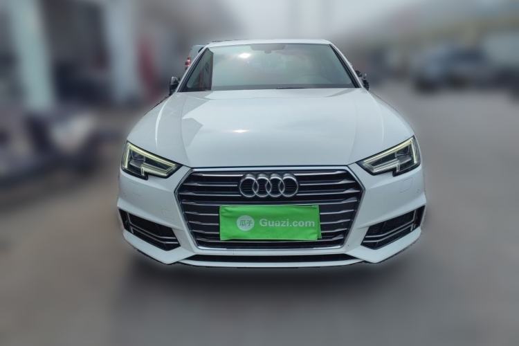 Used Audi A4L 2019 40 TFSI Ambition China VI Front