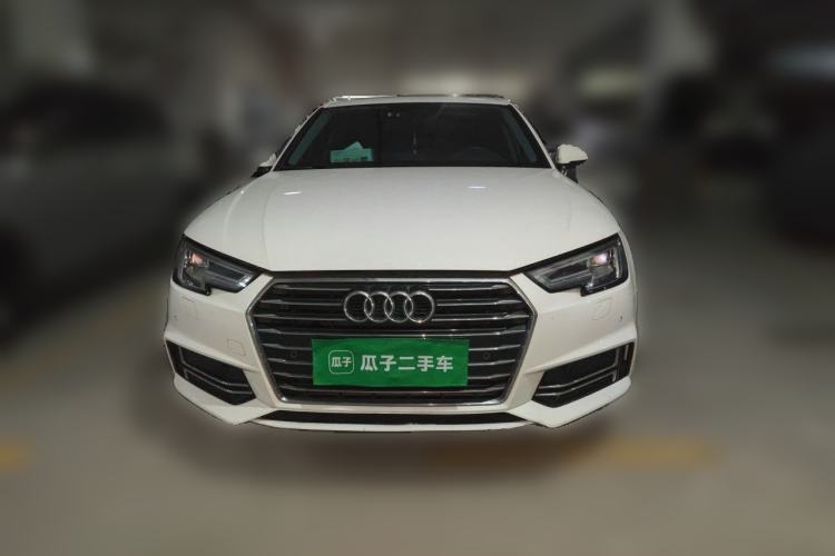 Used Audi A4L 2019 40 TFSI Ambition China VI Front