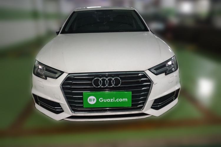 Used Audi A4L 2019 40 TFSI Ambition China VI Front