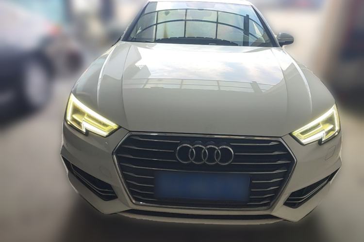 Used Audi A4L 2019 40 TFSI Ambition China VI Front