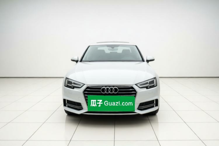 Used Audi A4L 2019 40 TFSI Ambition China VI Front
