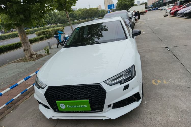Used Audi A4L 2019 40 TFSI Fashion Edition China VI Emission Standard Front