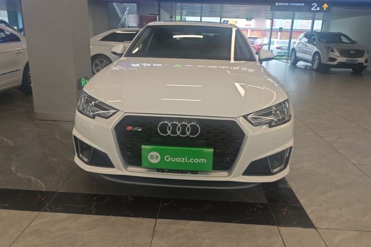 Used Audi A4L 2019 40 TFSI Fashion Edition China VI Emission Standard Front