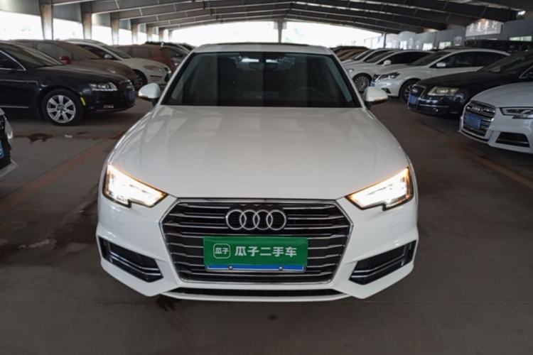 Used Audi A4L 2019 40 TFSI Ambition China VI Front