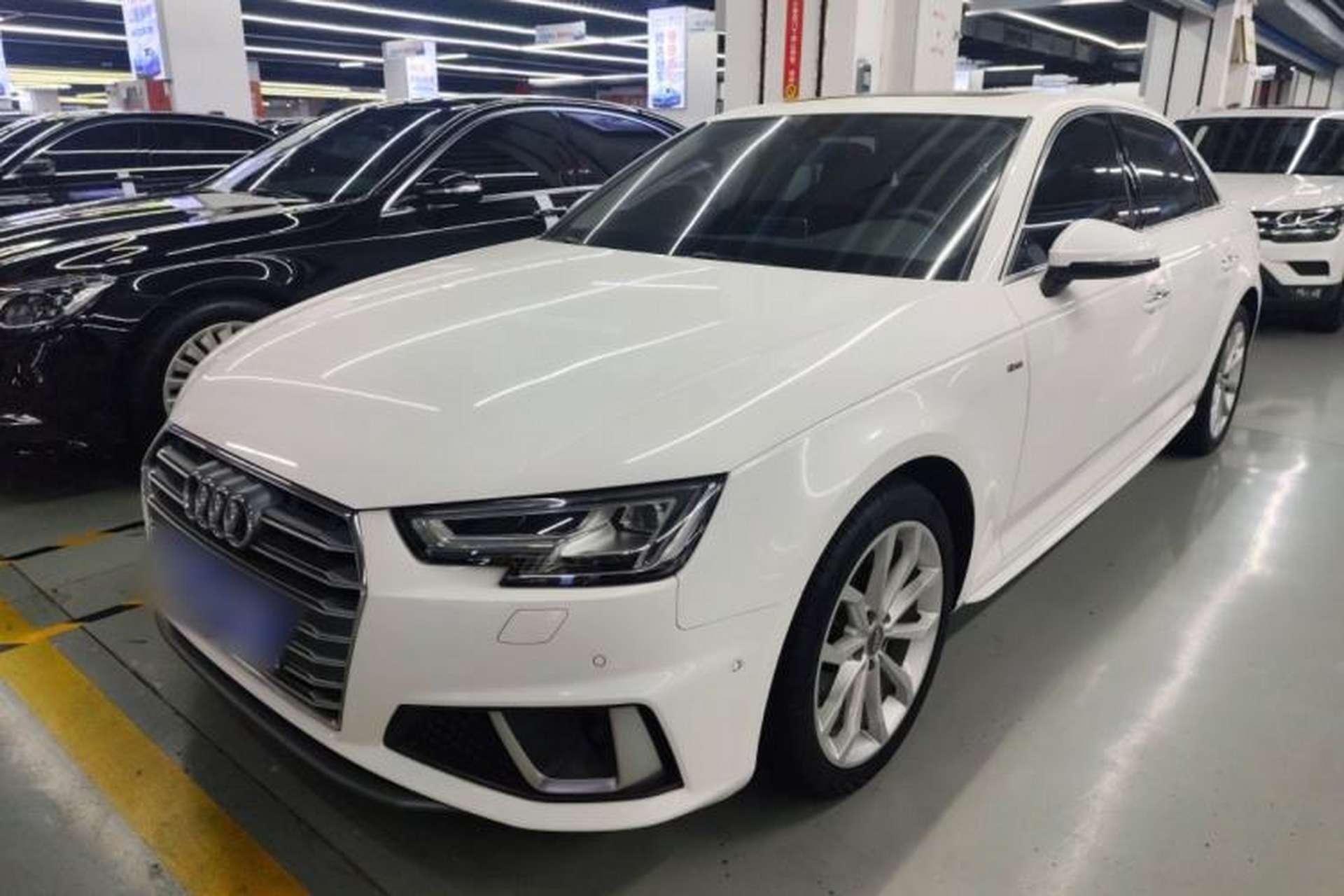 Used Audi A4L 2019 40 TFSI Fashion Version China V Front Left 45 Deg