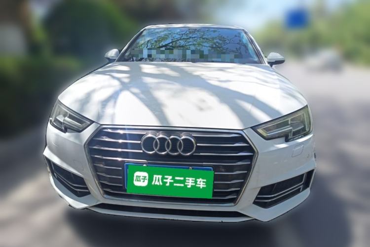 Used Audi A4L 2019 40 TFSI Ambition China VI Front