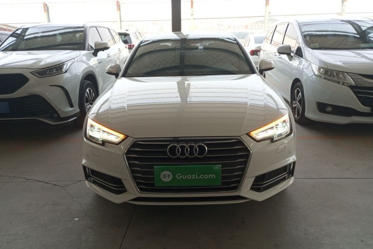 Used Audi A4L 2019 40 TFSI Ambition China VI Front