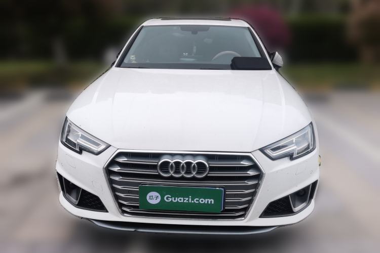Used Audi A4L 2019 40 TFSI Fashion Edition China VI Emission Standard Front