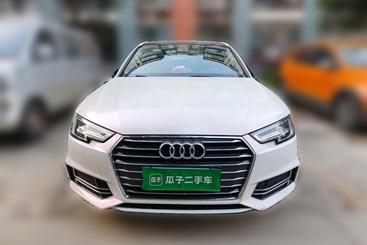 Used Audi A4L 2019 40 TFSI Ambition China VI Front