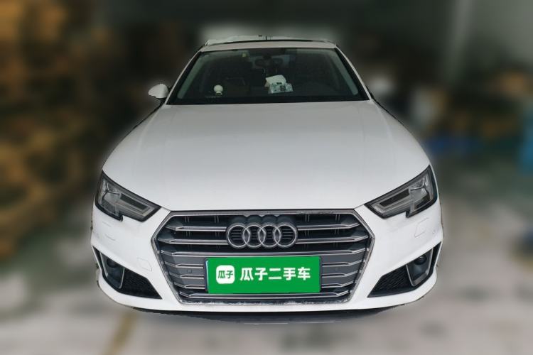 Used Audi A4L 2019 40 TFSI Fashion Edition China VI Emission Standard Front