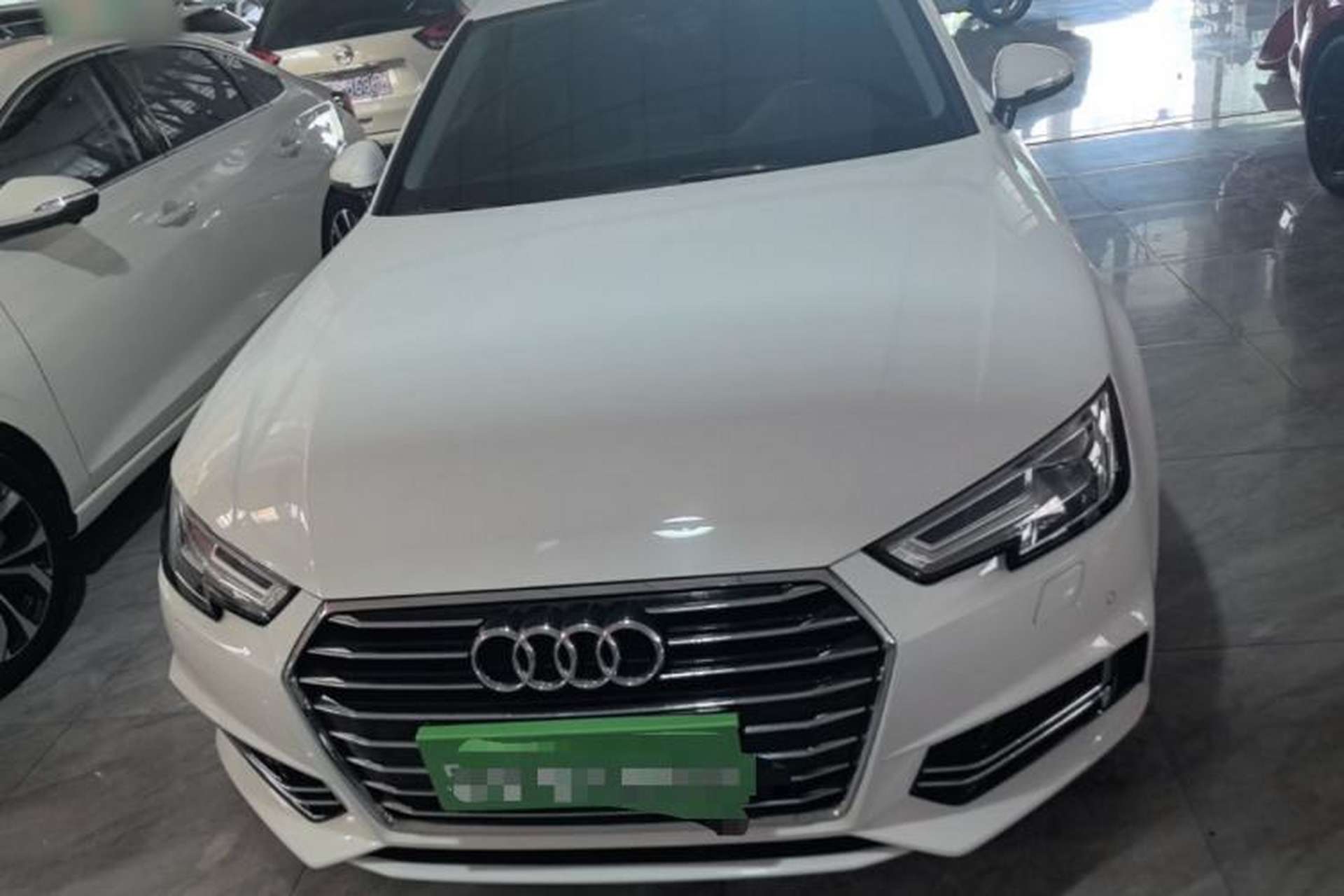 Used Audi A4L 2019 40 TFSI Ambition China VI Front